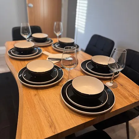 Apartamento Granville Road, Near Hospital, Sleeps 5