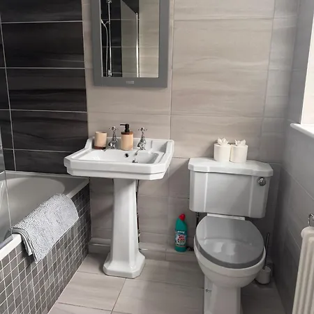 Granville Road, Near Hospital, Sleeps 5 Lejlighed Carlisle (Cumbria)