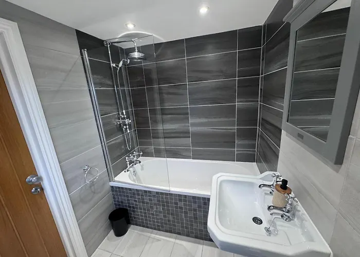 Granville Road, Near Hospital, Sleeps 5 * Carlisle (Cumbria)