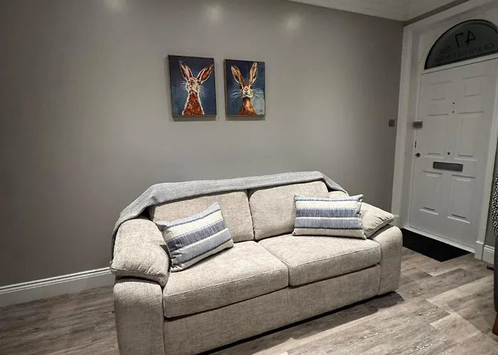 Apartamento Granville Road, Near Hospital, Sleeps 5 *